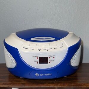 Ematic  Bluetooth Portable CD Player Boombox Mdel EBB9224 AM/FM Radio